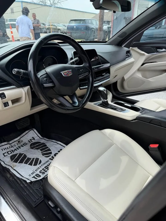 2021 Cadillac CT4 - Image 3 of 5