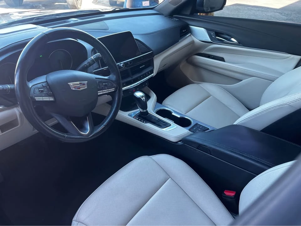 2021 Cadillac CT4 - Image 2 of 4