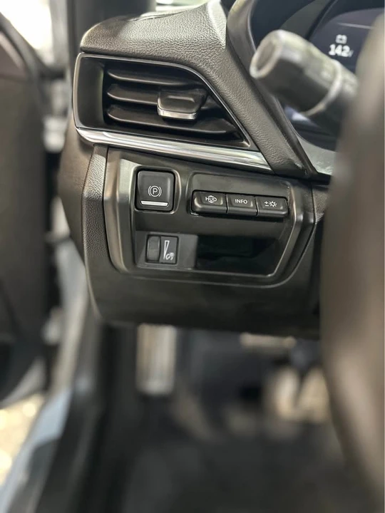 2021 Cadillac CT4 - Image 10 of 20