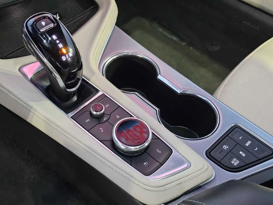 2021 Cadillac CT4 - Image 11 of 17