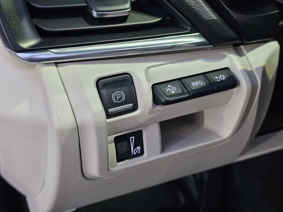 2021 Cadillac CT4 - Image 13 of 17