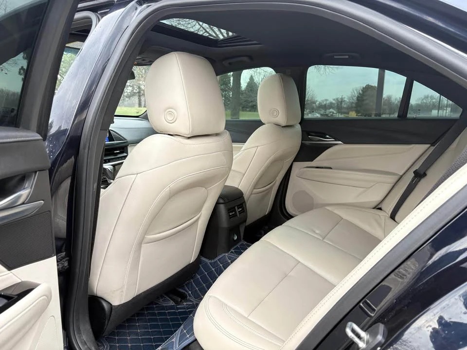 2021 Cadillac CT4 - Image 10 of 12