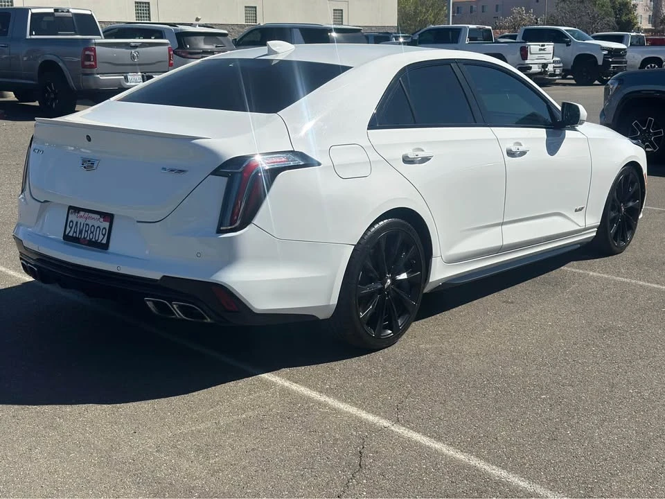 2021 Cadillac CT4-V - Image 2 of 8