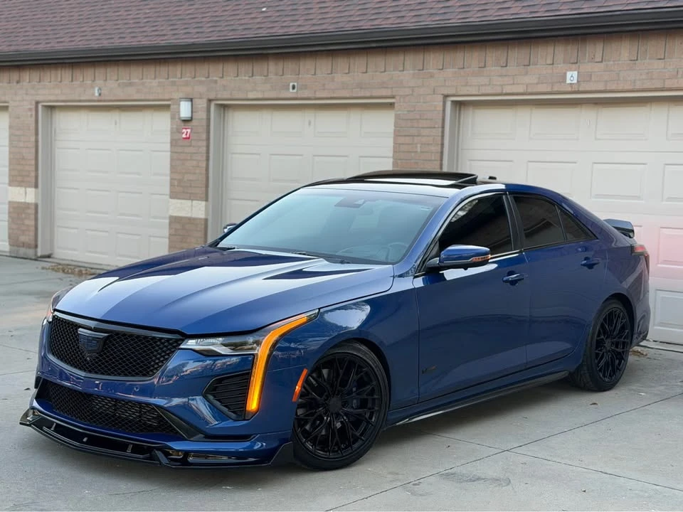 2021 Cadillac CT4-V - Image 2 of 14