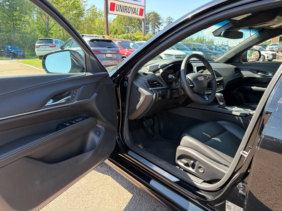 2021 Cadillac CT4 - Image 10 of 19