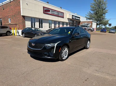 2021 Cadillac CT4 Luxury