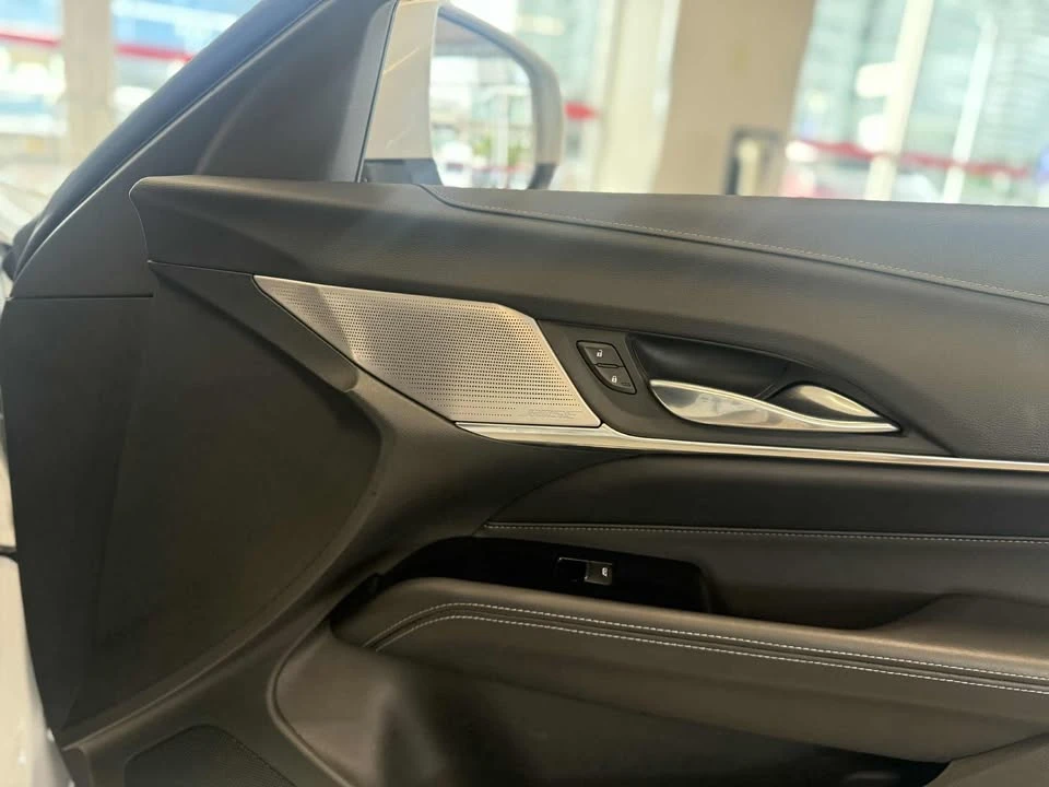 2021 Cadillac CT4 - Image 10 of 11