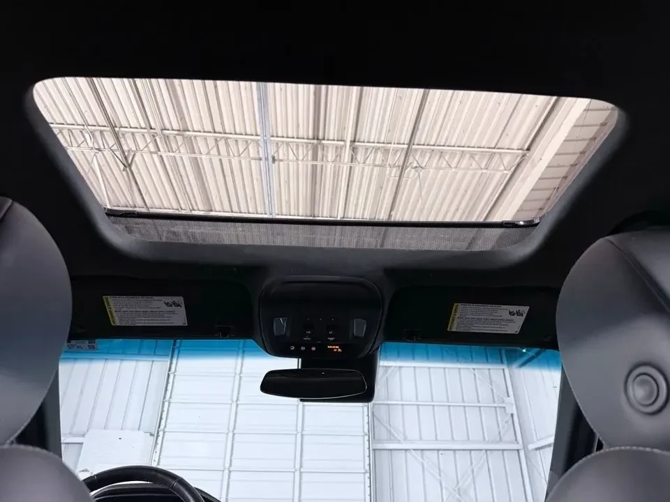 2021 Cadillac CT4 - Image 13 of 20