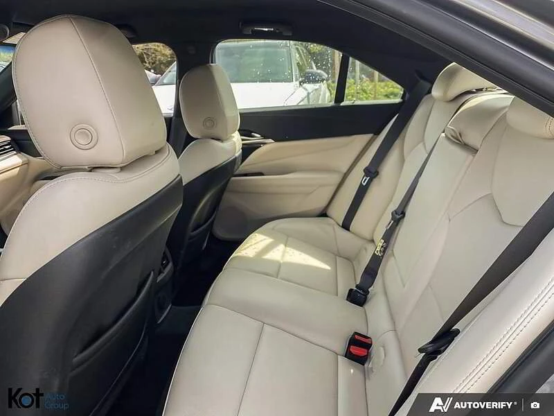2021 Cadillac CT4 - Image 12 of 20