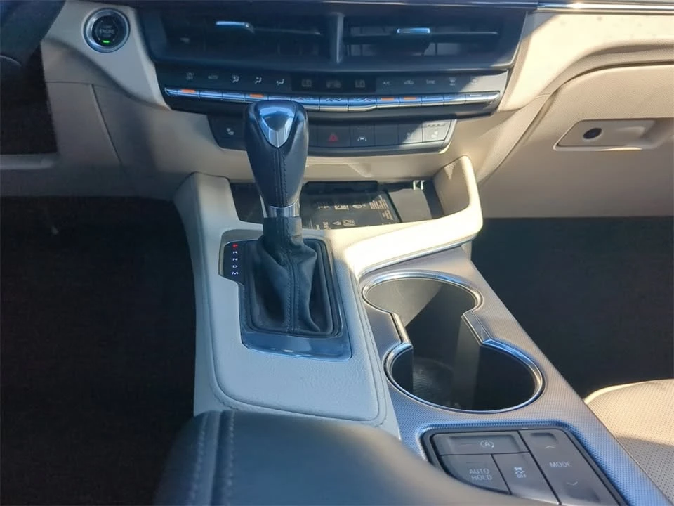 2021 Cadillac CT4 - Image 14 of 19