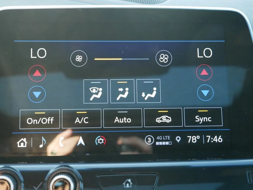 2021 Cadillac CT4 - Image 18 of 19