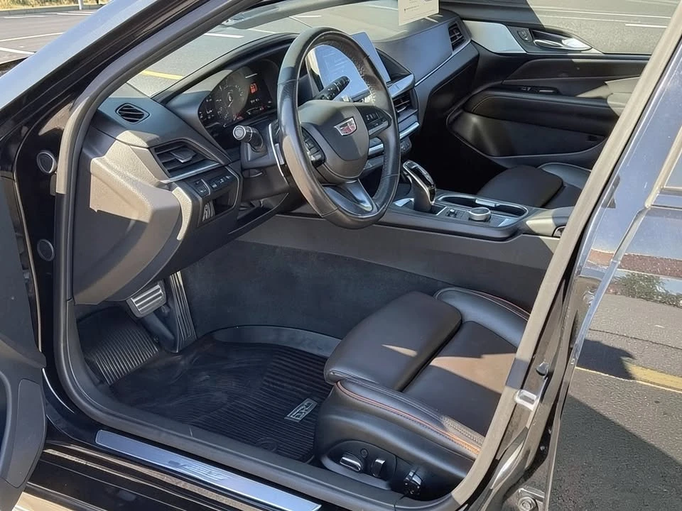 2021 Cadillac CT4-V - Image 10 of 14