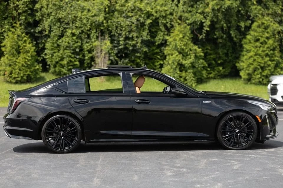2021 Cadillac CT5 - Image 9 of 20