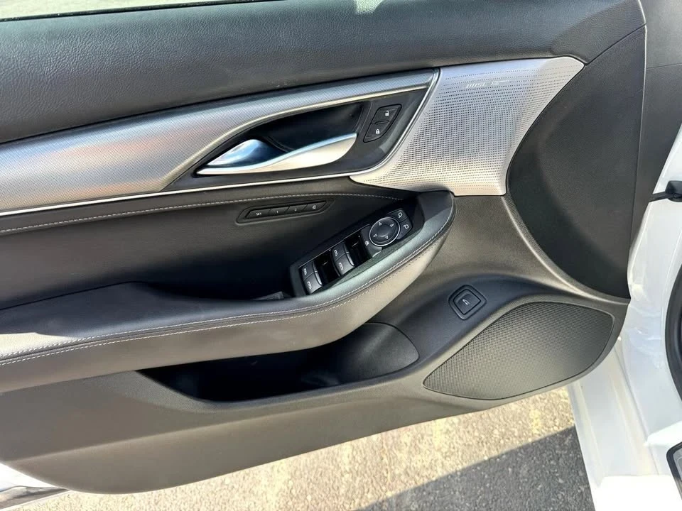2021 Cadillac CT5 - Image 16 of 20