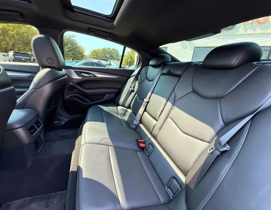 2021 Cadillac CT5 - Image 10 of 15