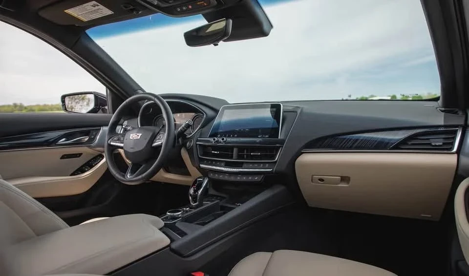 2021 Cadillac CT5 - Image 4 of 8