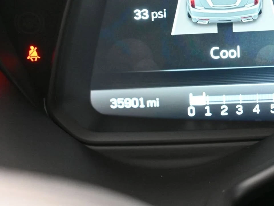 2021 Cadillac CT5 - Image 13 of 20