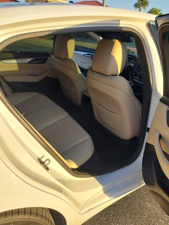 2021 Cadillac CT5 - Image 10 of 11