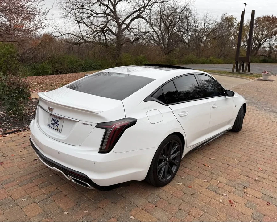 2021 Cadillac CT5 - Image 3 of 9