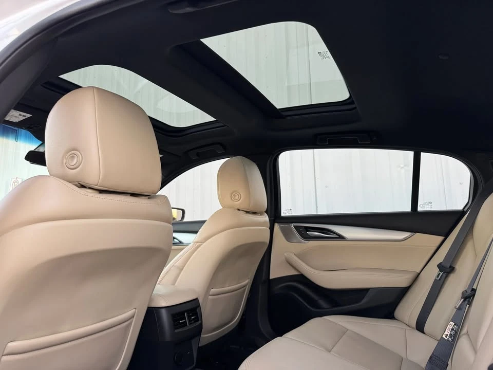 2021 Cadillac CT5 - Image 11 of 20