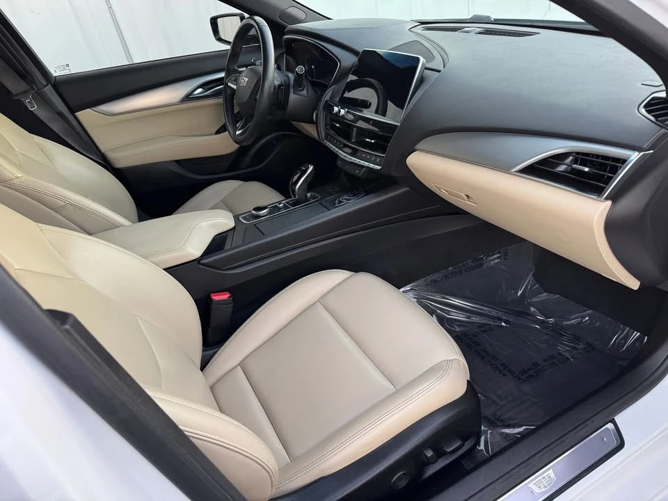 2021 Cadillac CT5 - Image 13 of 20
