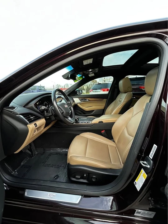 2021 Cadillac CT5 - Image 15 of 19