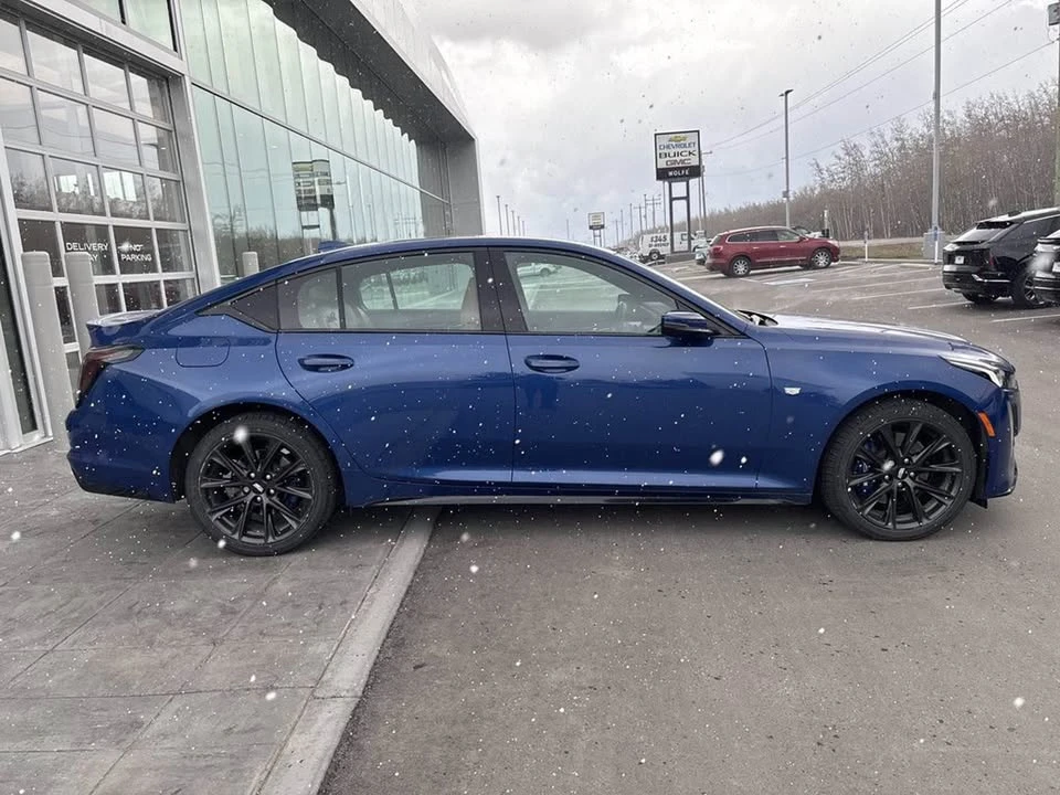 2021 Cadillac CT5 - Image 8 of 16