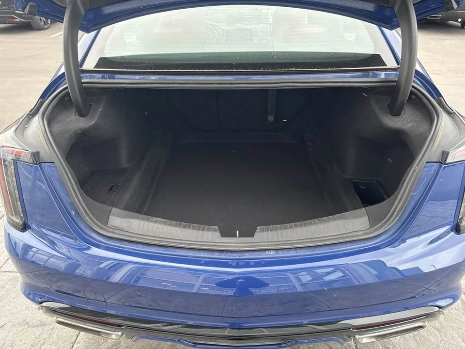 2021 Cadillac CT5 - Image 15 of 16