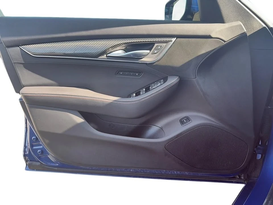 2021 Cadillac CT5 - Image 10 of 10