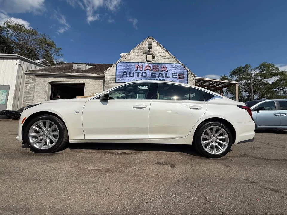 2021 Cadillac CT5 - Image 8 of 13