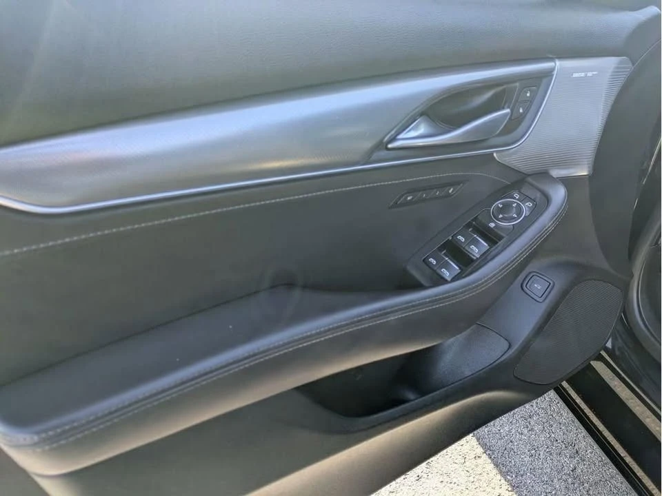 2021 Cadillac CT5 - Image 13 of 20