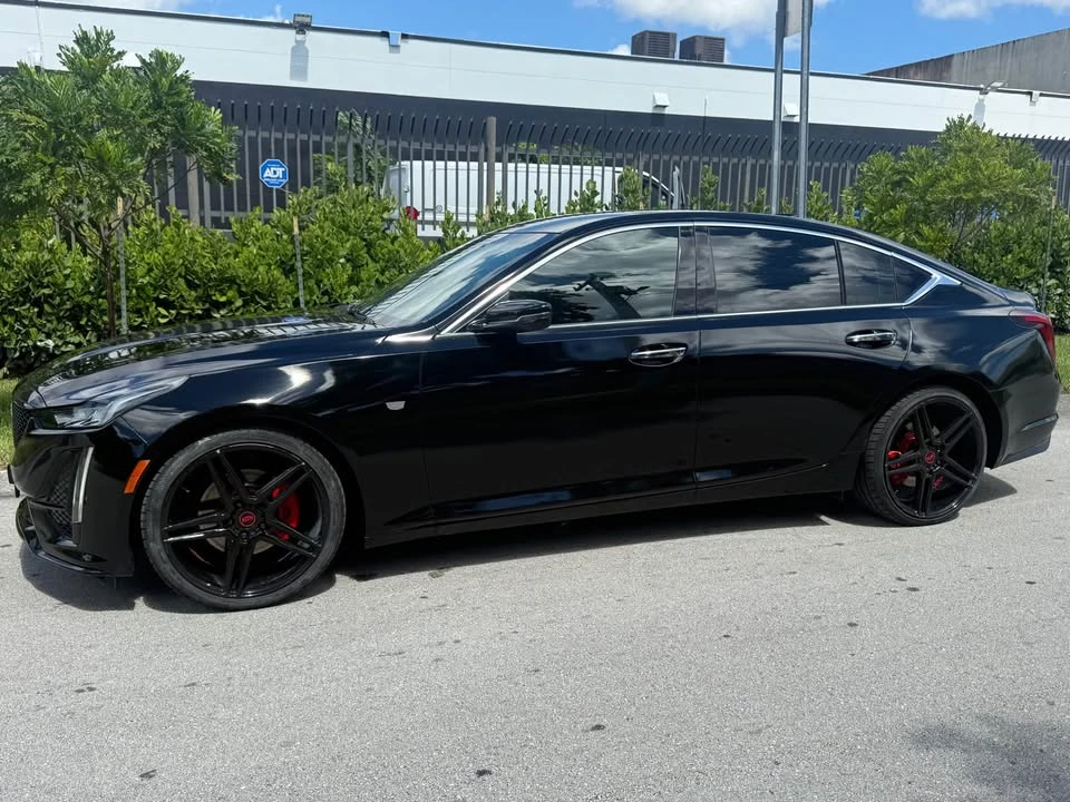 2021 Cadillac CT5 - Image 10 of 11