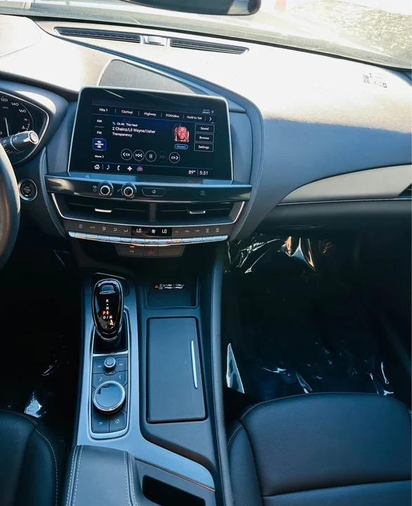 2021 Cadillac CT5 - Image 10 of 15