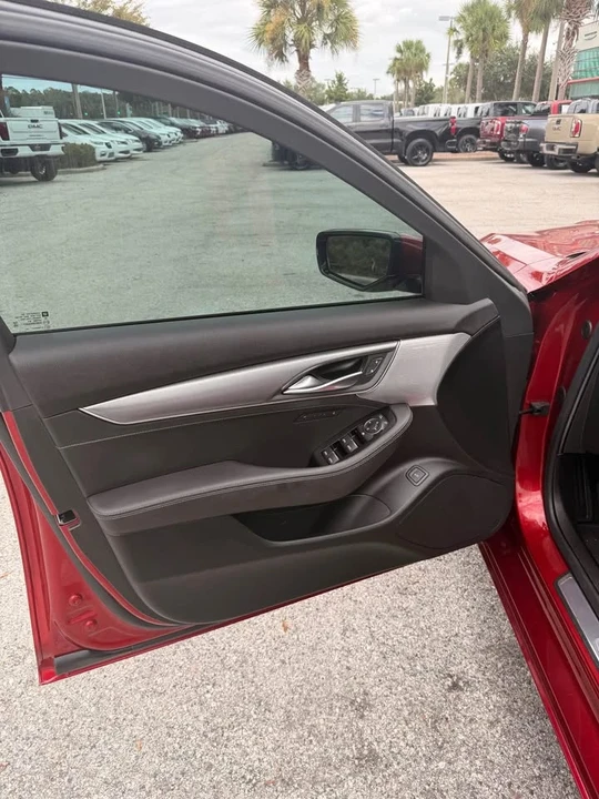 2021 Cadillac CT5 - Image 12 of 13