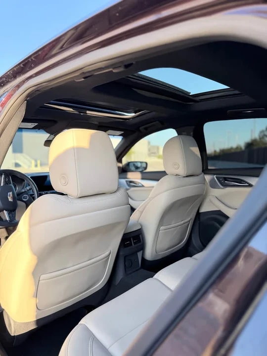 2021 Cadillac CT5 - Image 9 of 10