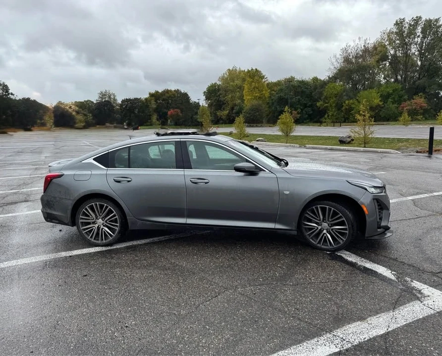 2021 Cadillac CT5 - Image 3 of 7