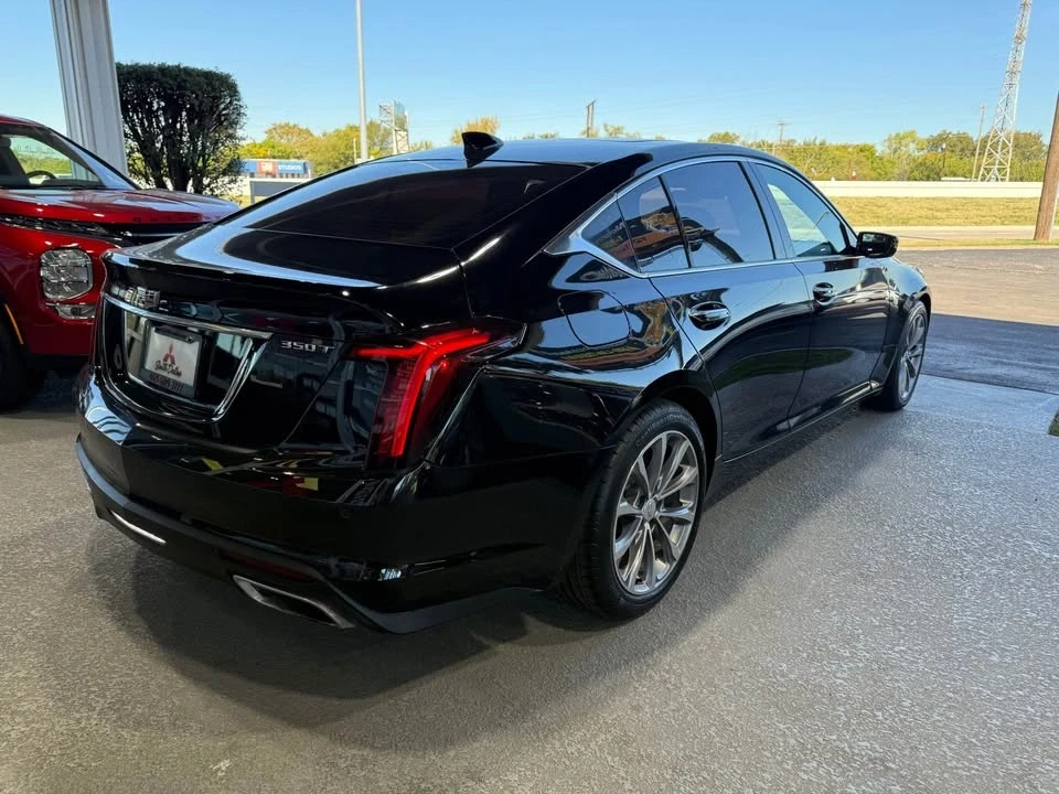 2021 Cadillac CT5 - Image 4 of 10