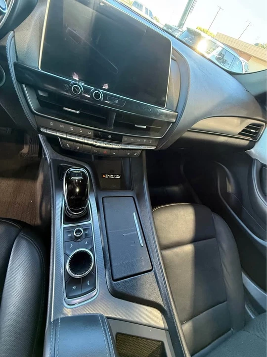 2021 Cadillac CT5 - Image 9 of 10
