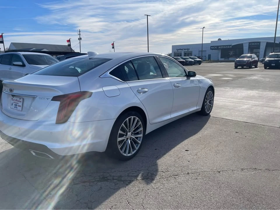 2021 Cadillac CT5 - Image 3 of 12