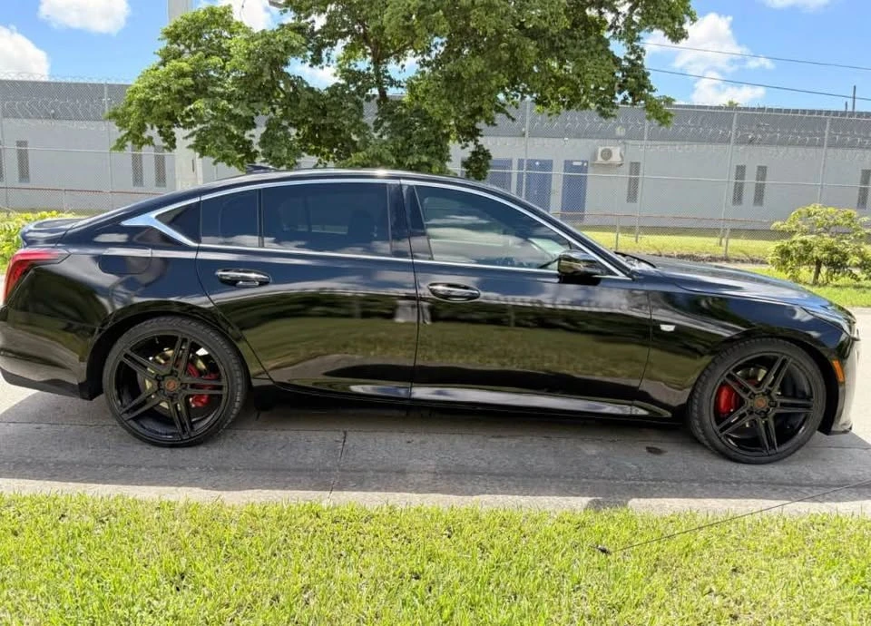 2021 Cadillac CT5 - Image 8 of 16