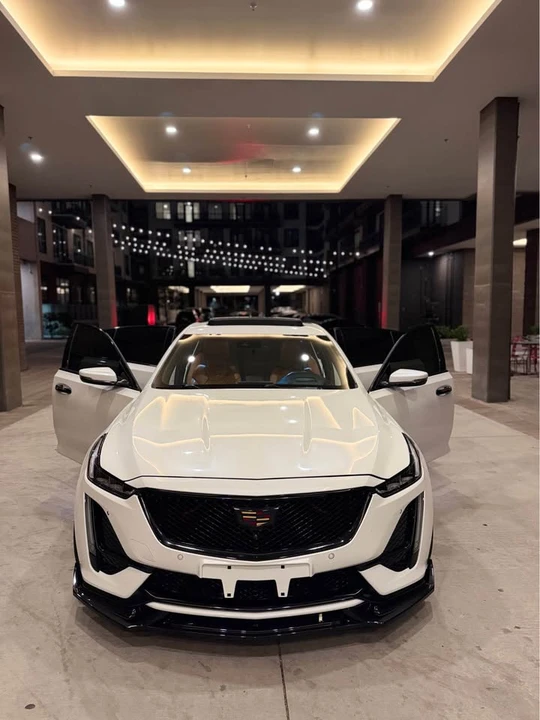 2021 Cadillac CT5 - Image 4 of 10