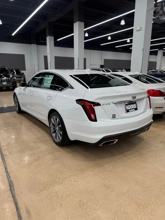 2021 Cadillac CT5 - Image 7 of 8