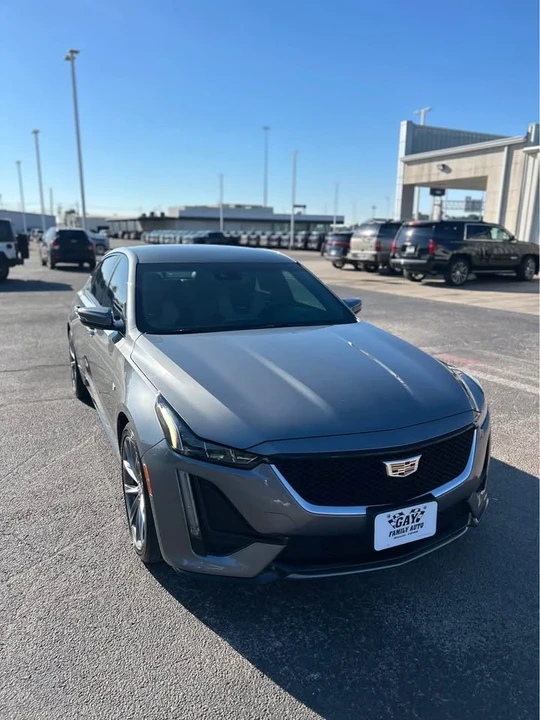 2021 Cadillac CT5 - Image 2 of 9