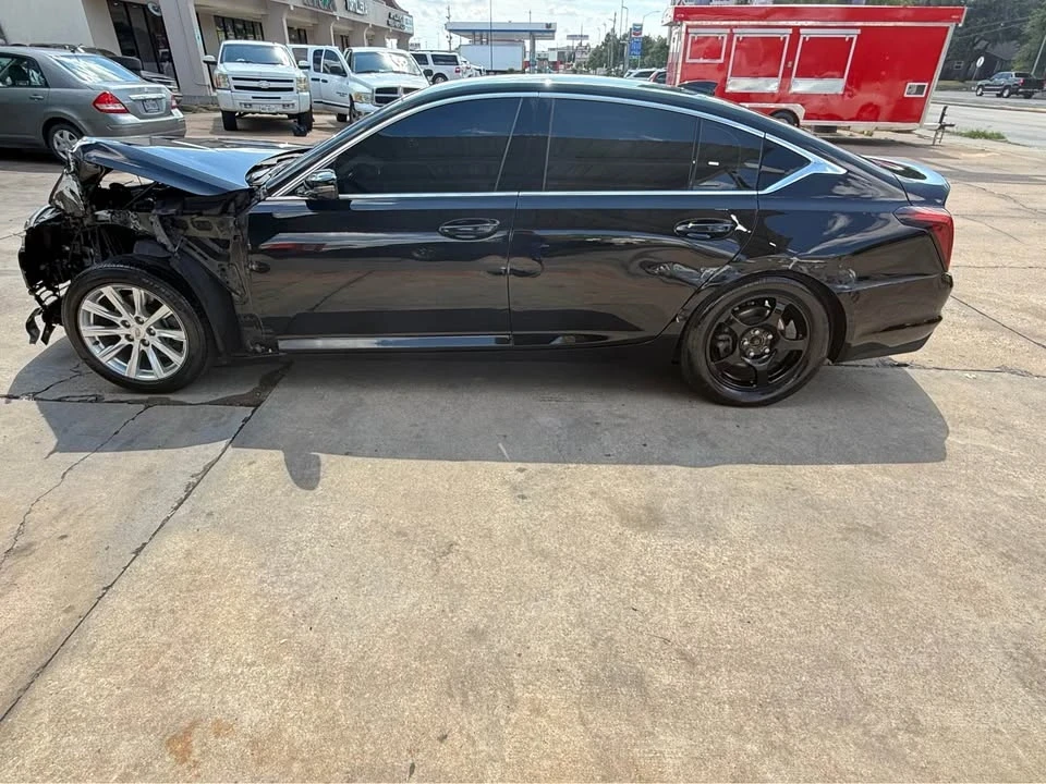 2021 Cadillac CT5 - Image 5 of 10