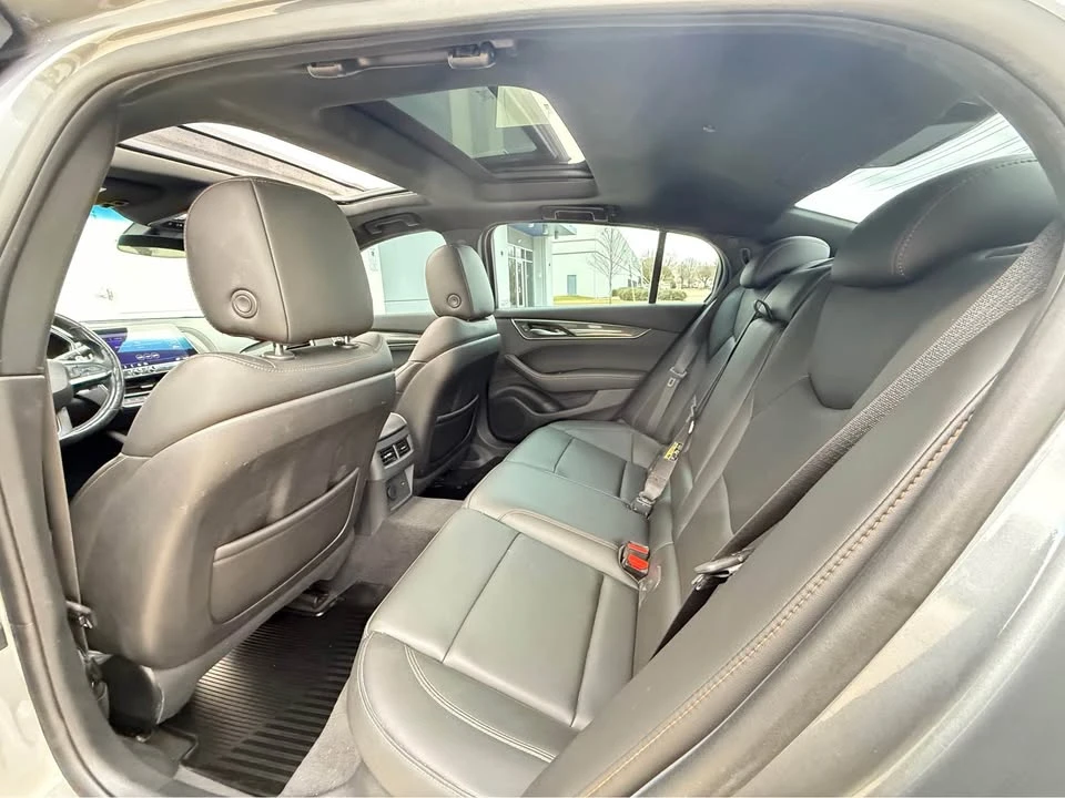 2021 Cadillac CT5 - Image 10 of 13