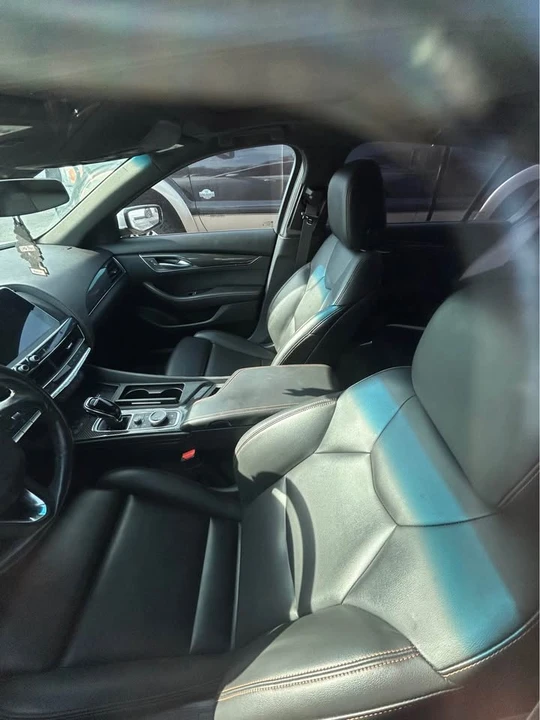 2021 Cadillac CT5 - Image 8 of 9