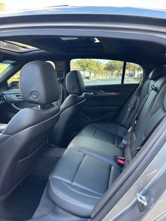 2021 Cadillac CT5 - Image 13 of 14