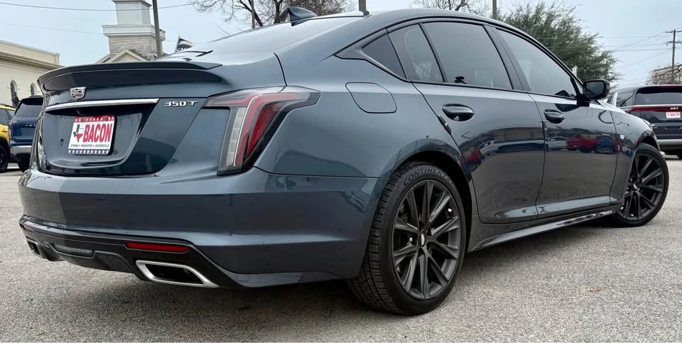 2021 Cadillac CT5 - Image 5 of 13