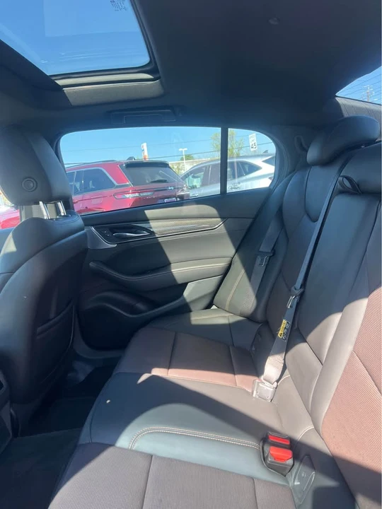 2021 Cadillac CT5 - Image 6 of 8