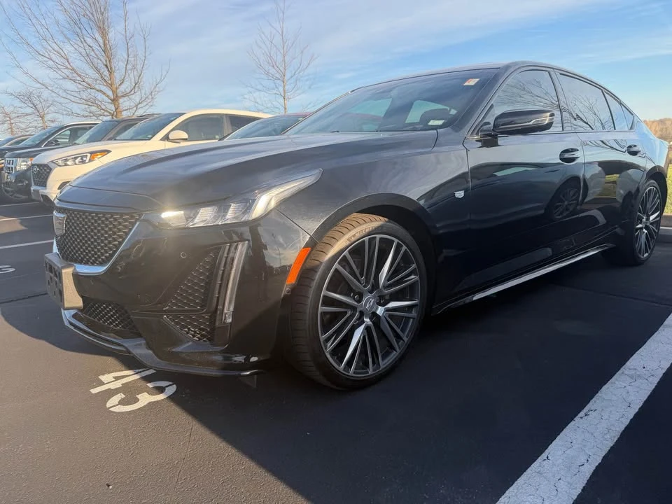 2021 Cadillac CT5 - Image 10 of 12